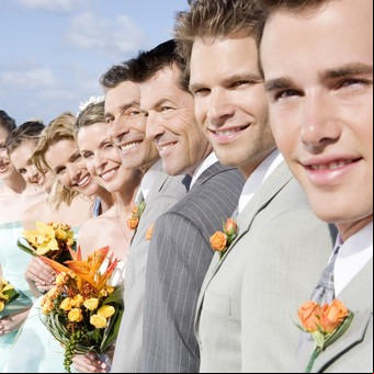 Contratan actores que hacen de invitados para las bodas coreanas