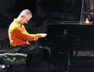 Keith Jarrett en el Colón: de la atención a la tensión