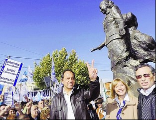 Scioli, en Los Toldos, por homenaje a Evita