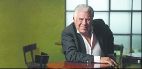 Raúl Lavié: “Me siento pleno como artista y ser humano”