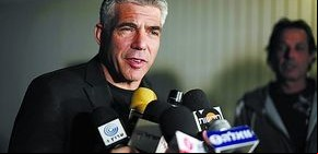 Israel: una estrella de TV, clave para formar gobierno en Israel