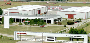 Honda paraliza la producción en sus dos plantas y suspende a 800 empleados