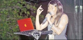 Identidad y modernidad en un festival literario bajo el sol caribeño