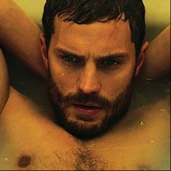 Jamie Dornan, el futuro Christian Grey, súper sexy para Interview 