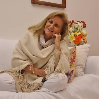 "No hay que ser rarito con olor a sahumerio para ser espiritual"
