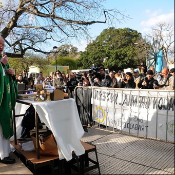 Bergoglio, activo contra la trata de personas