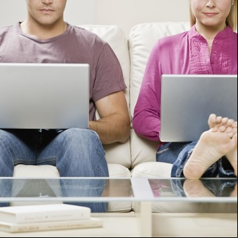 ¿Existe la infidelidad virtual?   