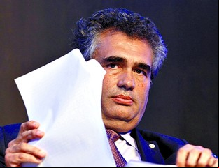 Vanoli cruzó a Macri y dijo que liberar el dólar generaría una "hiperinflación"