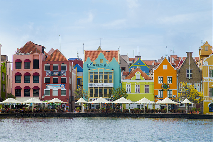 CLAIMA20151120_0150 Cruceros Monarch. Curaçao