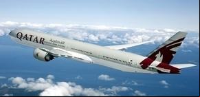 El gobierno firmó un acuerdo de "cielos abiertos" con Qatar, pero su aerolínea aún no regresó