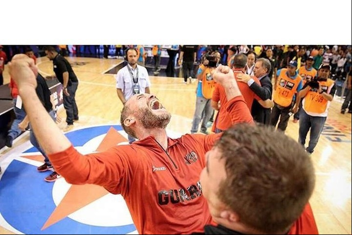 Néstor García ganó la Liga de las Américas con Guaros de Lara.
Foto: Fiba Américas