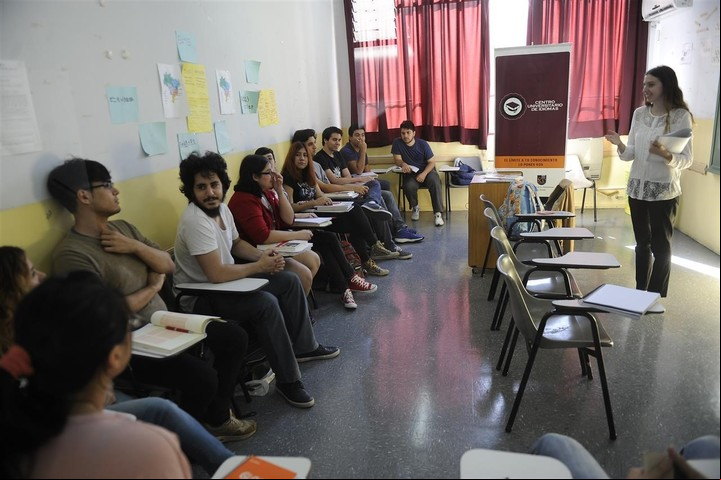 Clases en el Centro Universitario de Idiomas (CUI). / Alfredo Martínez.