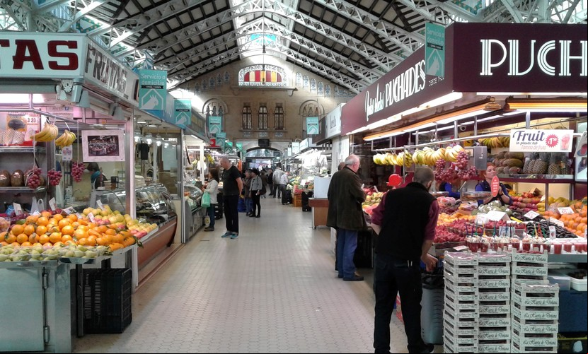 La comida, uno de los grandes atractivos de Valencia. La vida es más económica que en otras ciudades de España. Foto: Clarín.