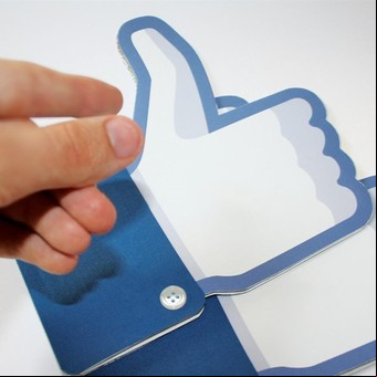 Los influencers y una tendencia que crece: hacer cualquier cosa por un like