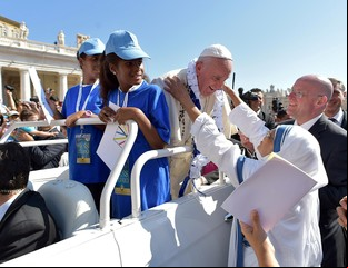 El Papa proclamará mañana santa a la Madre Teresa de Calcuta