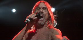 Ahora Iggy Pop se mete en el universo James Bond