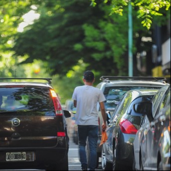 Alerta trapitos: volvieron los ataques de cuidacoches a automovilistas en CABA y GBA y qué dice la ley
