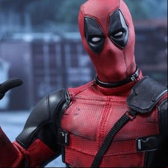 Quién es el argentino que creó a Deadpool, el famoso personaje de Marvel que la rompe en cines
