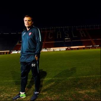 Diego Aguirre: "Me asombra la locura del fútbol argentino"