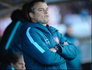 Diego Aguirre sigue en San Lorenzo, pero se viene un momento decisivo