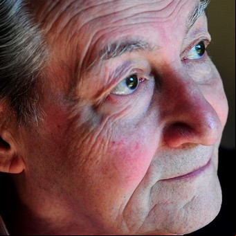 Con dolor y iración, los famosos  despiden al maestro Agustín Alezzo