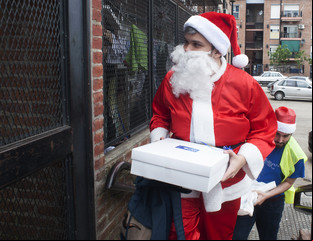 Sueño cumplido en Navidad: pidieron una prótesis y "Papá Noel" se las trajo de regalo