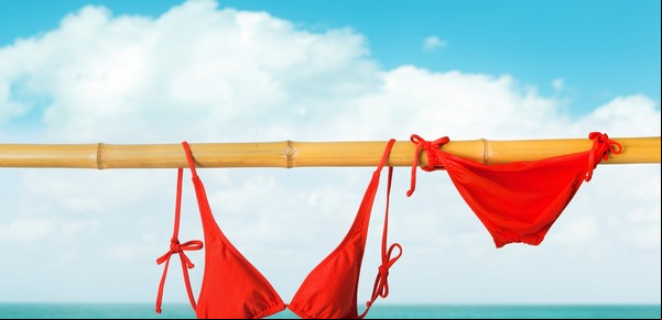 El origen de la bikini: entre el escándalo y la liberación femenina