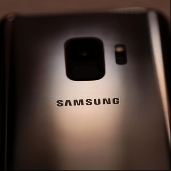 Samsung pone en su "lista negra" a un celular de gama alta que tiene solo 4 años en el mercado