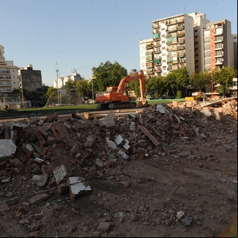 Empezaron a hacer la plaza por la que lucharon los vecinos de Balvanera
