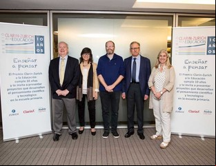 Se lanzó el Premio Clarín-Zurich a la Educación