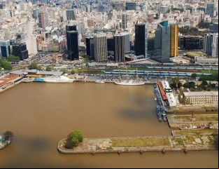 La Corte devolvió un valioso lote de Tandanor en Puerto Madero al ministerio de Defensa