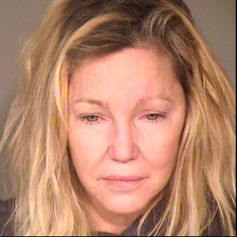 Preocupación por Heather Locklear: La actriz de Melrose Place fue vista caminando por una cornisa