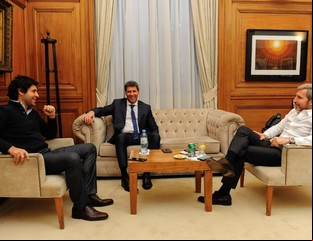 Ajuste en las retenciones: el Gobierno apuró la medida y le avisó "a toda la oposición"