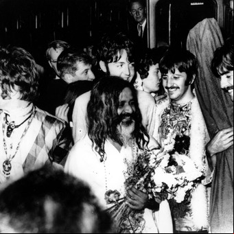 Meeting The Beatles in India: la experiencia de los 'fab four' con Maharishi, retratada en primera persona