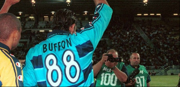 El 88, el número prohibido en el Calcio: la asociación con Hitler y la decisión de luchar contra el antisemitismo