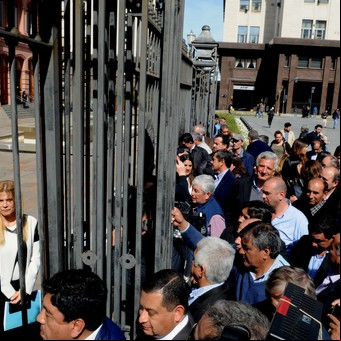 El ajuste profundiza otra grieta en el PJ: intendentes vs. gobernadores