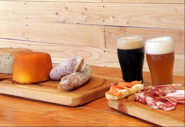 Picada y cerveza, Tandil.