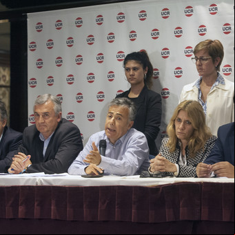 La UCR ratificó su apoyo a Macri, pero reclamó "salir de la agenda del ajuste"