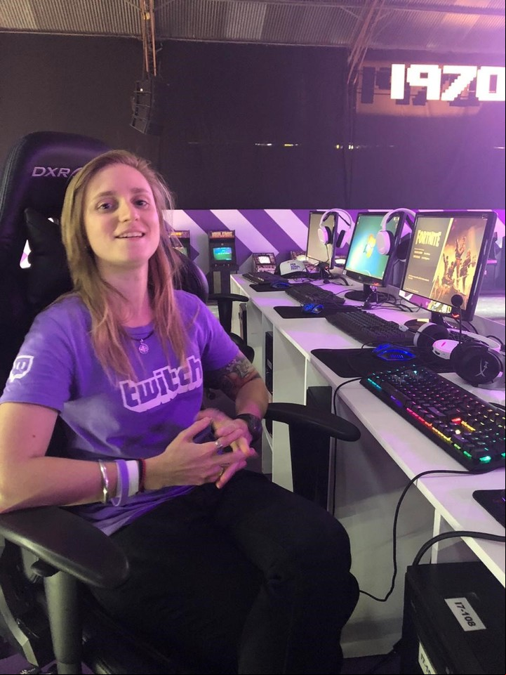 Omeguis arrancó en el mundo de los videojuegos a los 8 años y se convirtió en una influencer de Twitch.
