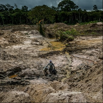 La producción ilegal de oro bate récords en Brasil: falta de controles y negocios en la Amazonia