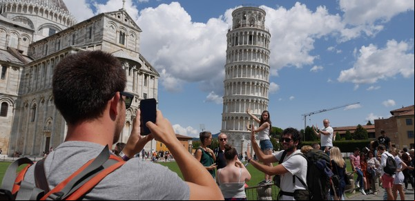 Imperdibles de Pisa más allá de su torre inclinada: jardines secretos, uno de los cines más antiguos y un café de 1775