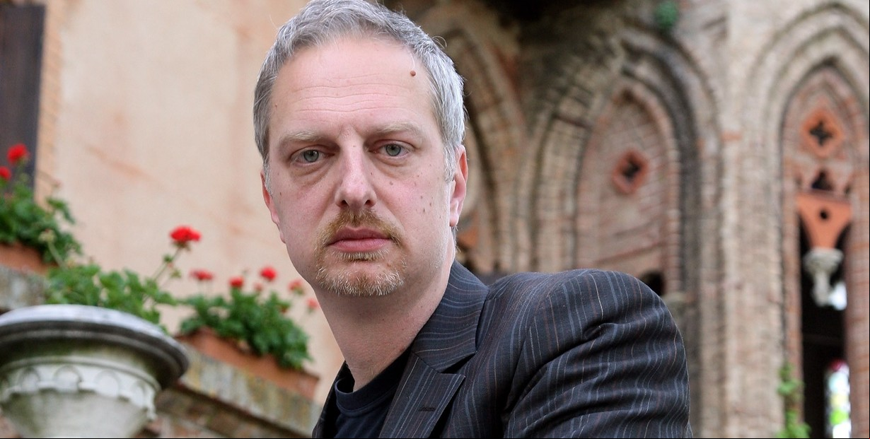 Polémica en Italia: la RAI canceló el monólogo de un autor crítico del fascismo y denuncian "censura" 