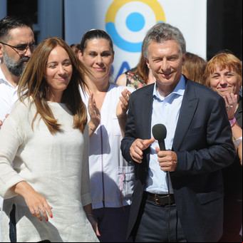 Encuestas, corte e intendentes: claves de la unificación de la elección en Provincia