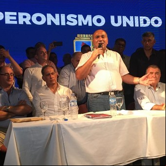 Tucumán: Juan Manzur avanza en la unidad con los K, pero José Alperovich insiste en ir por afuera