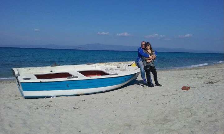 Helénico. Delfina habla griego y trabaja en turismo con su marido.