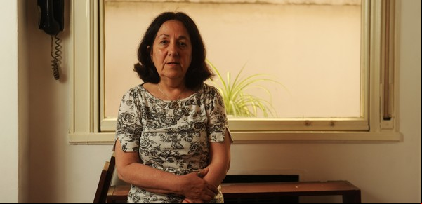 Luz que atraviesa la barrera de la lengua