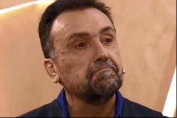 El periodista ultra K Roberto Navarro se expande y lanzó Radio El Mundo