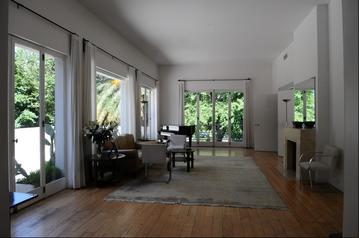 Interior. La casa de Victoria Ocampo en Palermo Chico, hoy una de las sedes del Fondo Nacional de las Artes. /Diego Waldmann