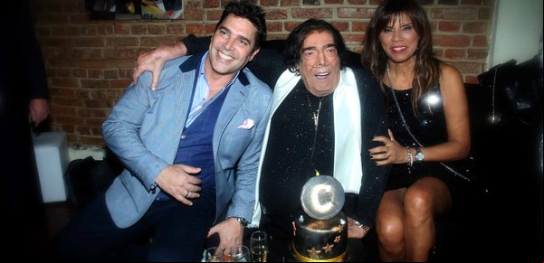 Murió Cacho Castaña: cómo fue el último cumpleaños del cantante