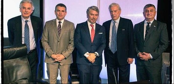 En Madrid, el titular de la UIF dijo que "el kirchnerismo rechaza el imperio de la ley"